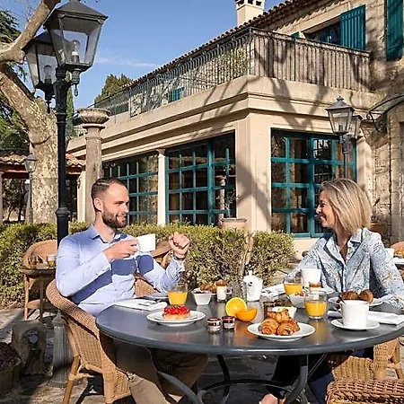 Hotel La Magnaneraie 4*