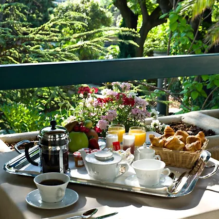 Hotel La Magnaneraie Villeneuve-lès-Avignon