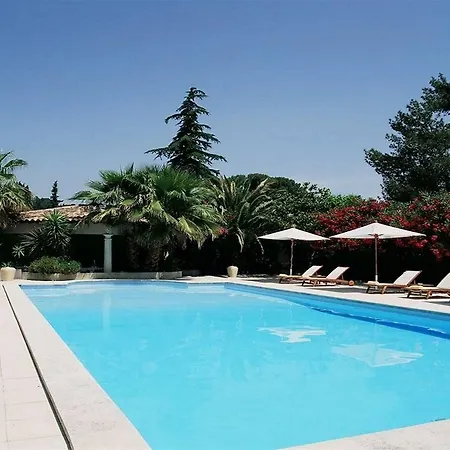 Hotel La Magnaneraie 4*