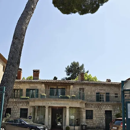 Hotel Najeti La Magnaneraie 4*