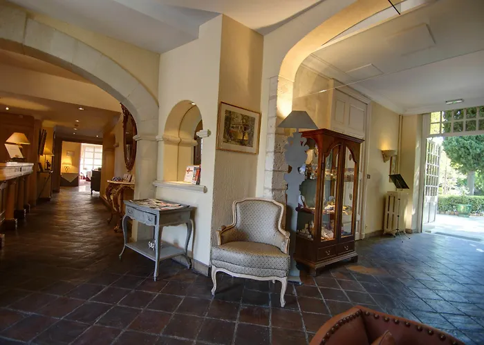 Hotel Najeti La Magnaneraie 4*